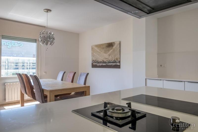 Rent Avenida Diagonal Apartment