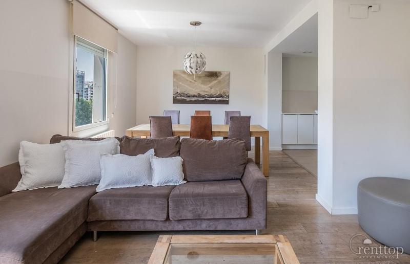 Rent Avenida Diagonal Apartment Barcelona